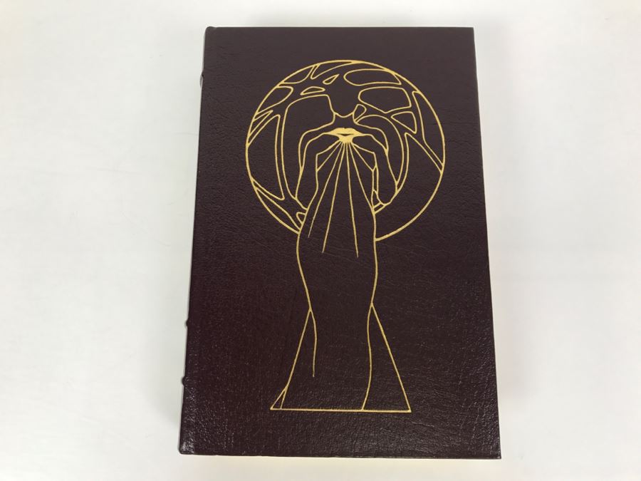 Easton Press Hardcover Book Stranger In A Strange Land By Robert A. Heinlein Masterpiece Of Science Fiction [Photo 1]