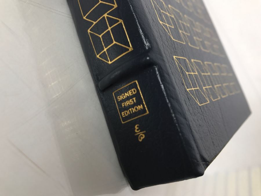 Signed First Edition Easton Press Hardcover Book Transition By Vonda N. McIntyre [Photo 4]