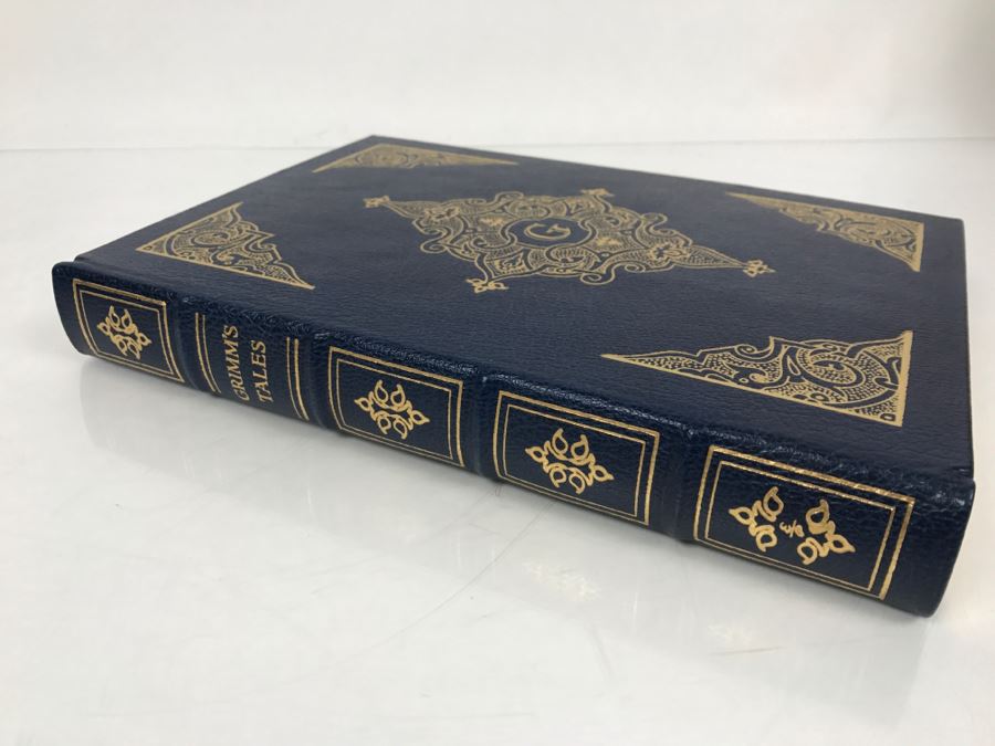 Easton Press Hardcover Book Grimm's Fairy Tales Selected And Edited By Louis And Bryna Untermeyer [Photo 3]