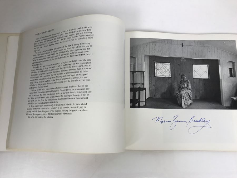 Signed First Bluejay Printing 1984 Book The Faces Of Science Fiction Photographs By Patti Perret (Signed By 34 Science Fiction Writers Including Ray Bradbury, Frederik Pohl, Poul Anderson, L. Sprague De Camp, Andre Norton, A.E. Van Vogt) See Description [Photo 42]