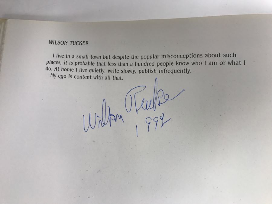 Signed First Bluejay Printing 1984 Book The Faces Of Science Fiction Photographs By Patti Perret (Signed By 34 Science Fiction Writers Including Ray Bradbury, Frederik Pohl, Poul Anderson, L. Sprague De Camp, Andre Norton, A.E. Van Vogt) See Description [Photo 65]