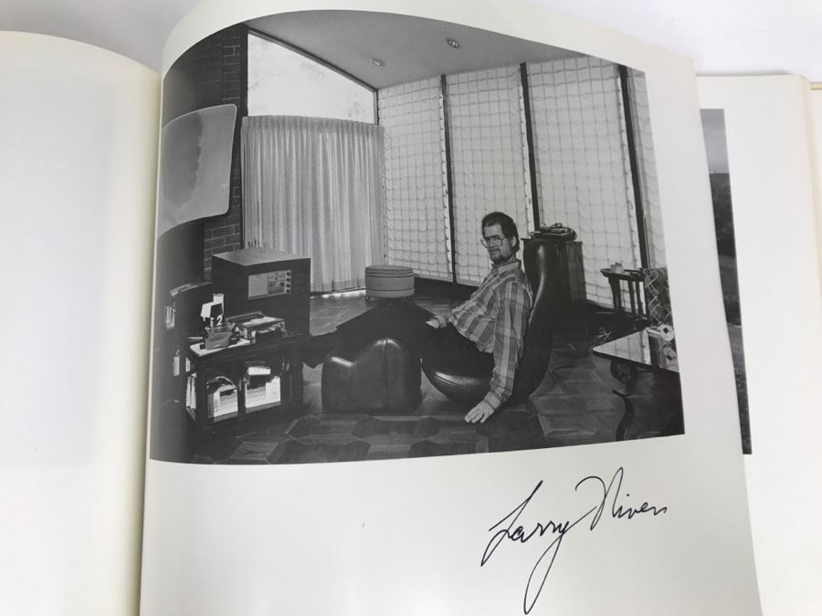 Signed First Bluejay Printing 1984 Book The Faces Of Science Fiction Photographs By Patti Perret (Signed By 34 Science Fiction Writers Including Ray Bradbury, Frederik Pohl, Poul Anderson, L. Sprague De Camp, Andre Norton, A.E. Van Vogt) See Description [Photo 57]