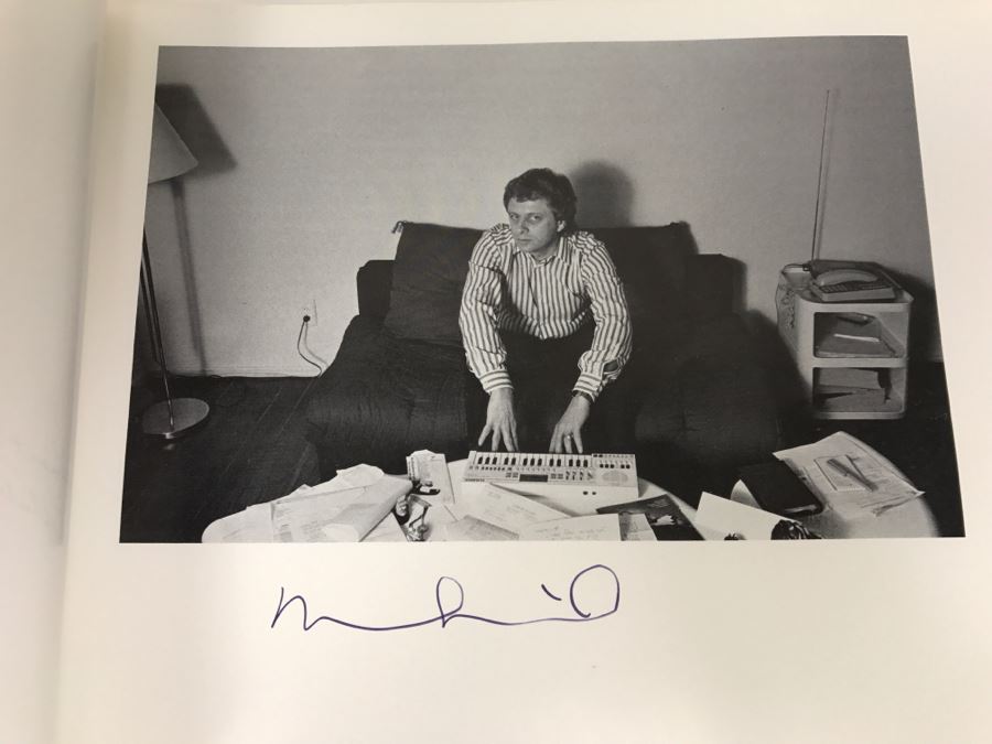 Signed First Bluejay Printing 1984 Book The Faces Of Science Fiction Photographs By Patti Perret (Signed By 34 Science Fiction Writers Including Ray Bradbury, Frederik Pohl, Poul Anderson, L. Sprague De Camp, Andre Norton, A.E. Van Vogt) See Description [Photo 16]