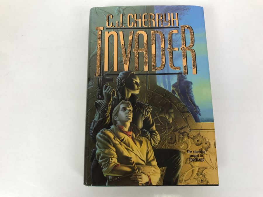 Signed First Printing 1995 Hardcover Book Invader By C.J. Cherryh [Photo 2]