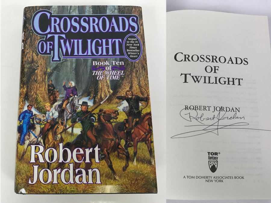 Signed First Edition Book Crossroads Of Twilight By Robert Jordan [Photo 1]