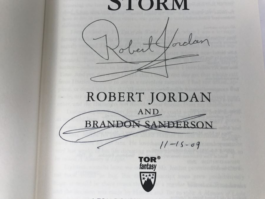 Signed First Edition Hardcover Book The Gathering Storm By Robert Jordan And Brandon Sanderson (Signed By Both Authors) [Photo 6]