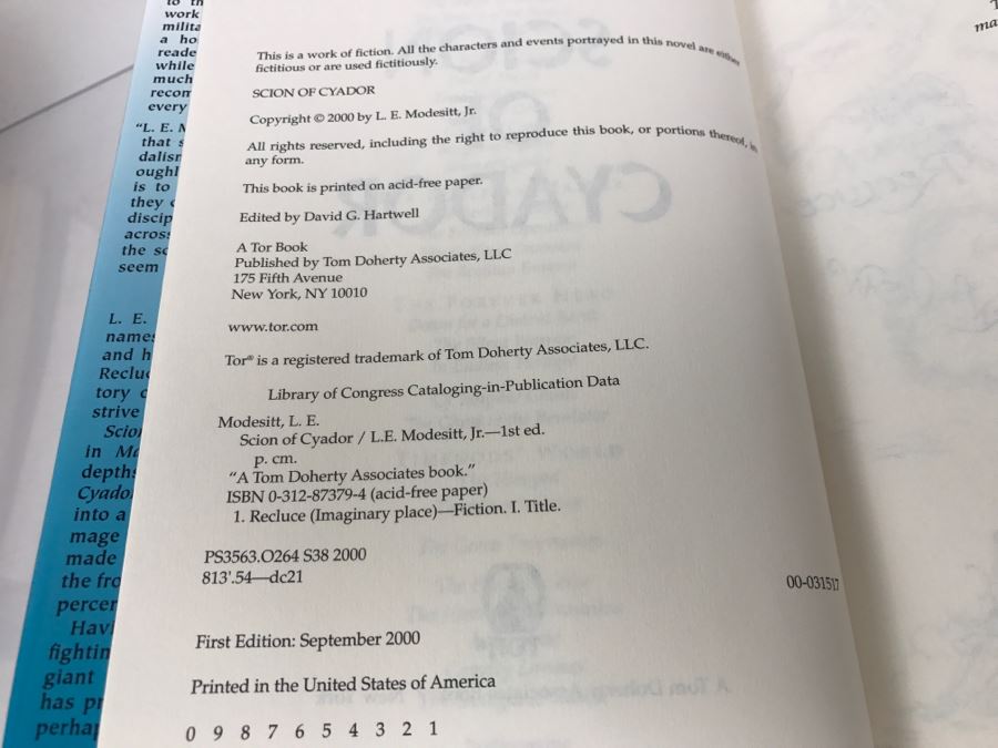 Signed First Edition 2000 Hardcover Book Scion Of Cyador By L.E. Modesitt, Jr. [Photo 8]