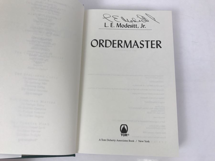 Signed First Edition 2005 Hardcover Book Ordermaster From Saga Of Recluce By L.E. Modesitt, Jr. [Photo 5]