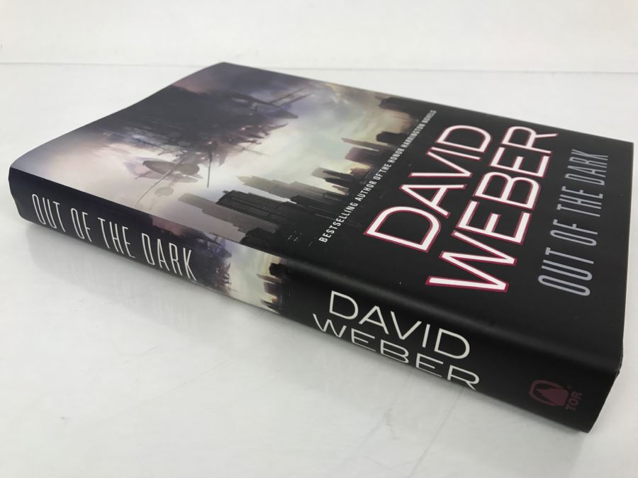 Signed First Edition 2010 Hardcover Book Out Of The Dark By David Weber [Photo 3]