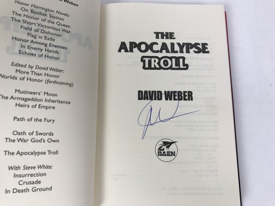 Signed First Printing 1999 Hardcover Book The Apocalypse Troll By David Weber [Photo 5]