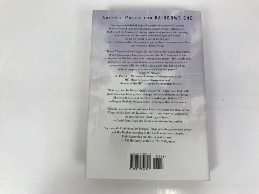 Signed First Edition 2006 Hardcover Book Rainbows End By Vernor Vinge [Photo 4]