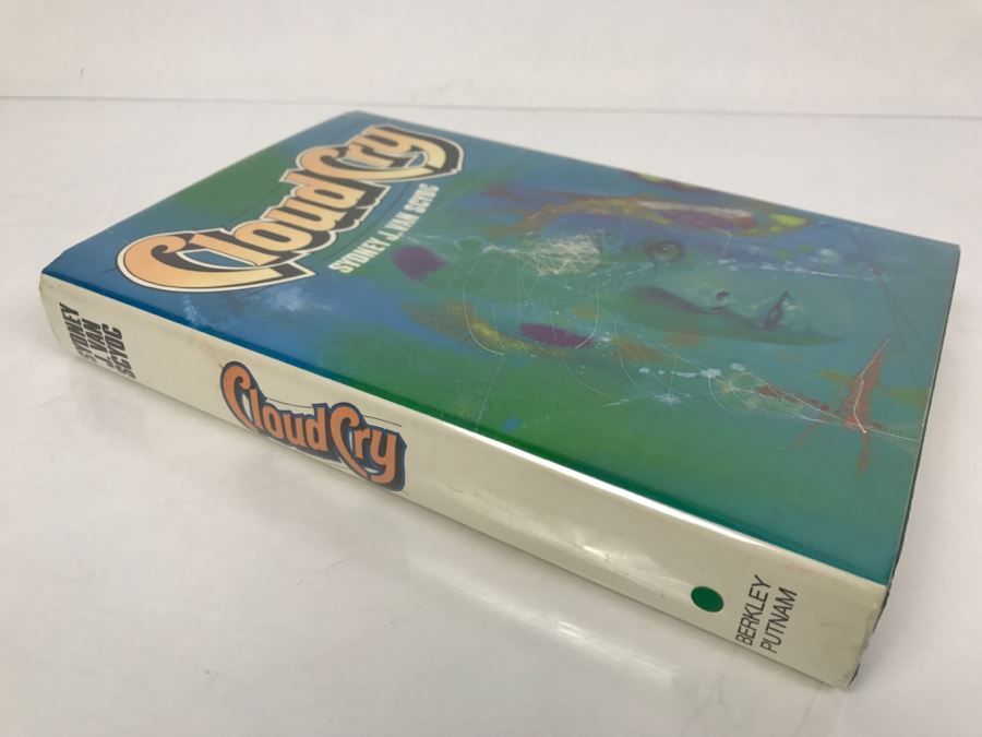 Signed Hardcover Book Cloudcry By Sydney J. Van Scyoc [Photo 3]