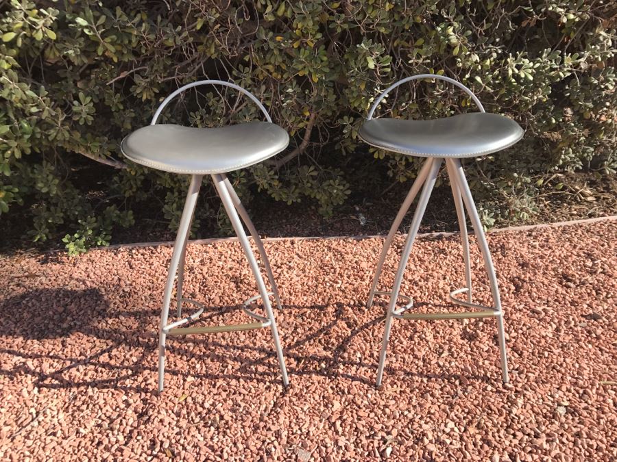 JUST ADDED - Pair Of Stylish Modern Metal Bar Stools By Cattelan Italia Made In Italy [Photo 3]