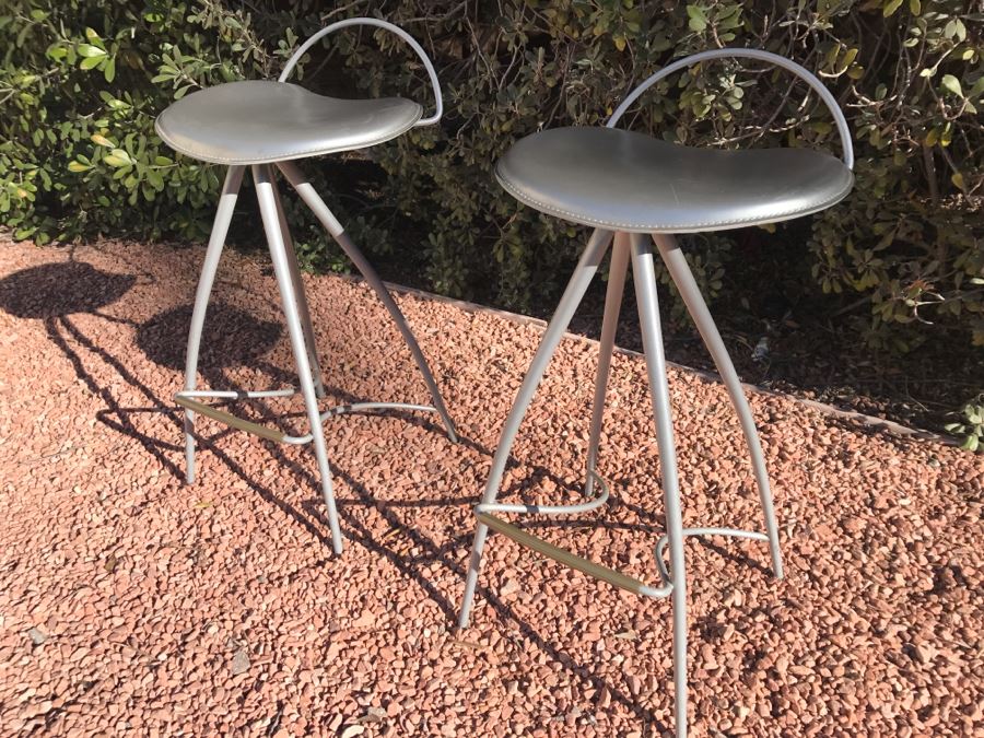 JUST ADDED - Pair Of Stylish Modern Metal Bar Stools By Cattelan Italia Made In Italy [Photo 7]