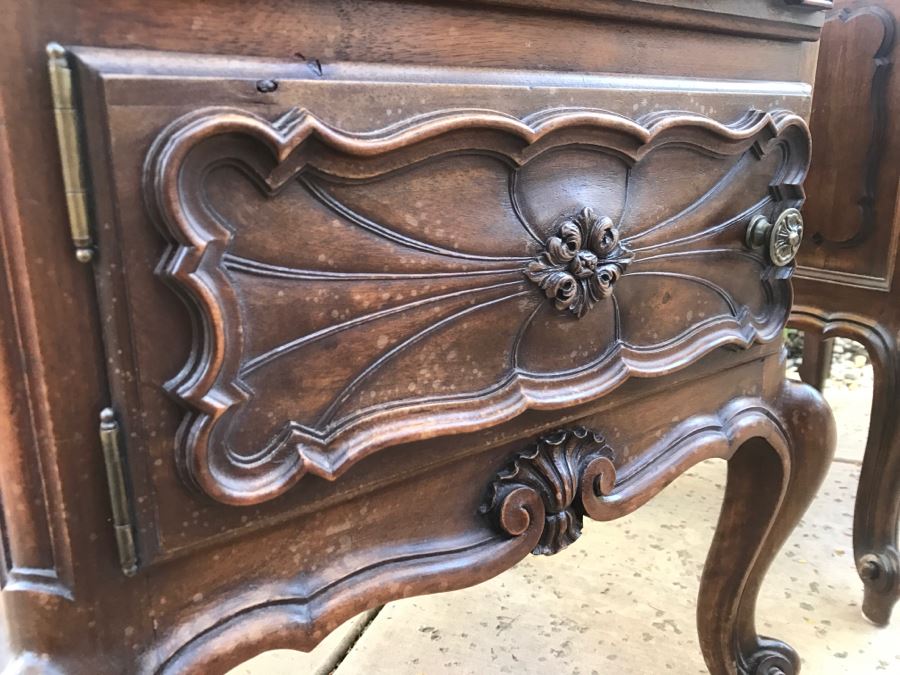 JUST ADDED - STUNNING Pair Of Antique 19th Century Piedmont Baroque Style Nightstands With Distinctive Carved Piedmont Designs And Black Marble Tops (Note One Marble Top Has Several Chips As Shown In Photos) [Photo 22]