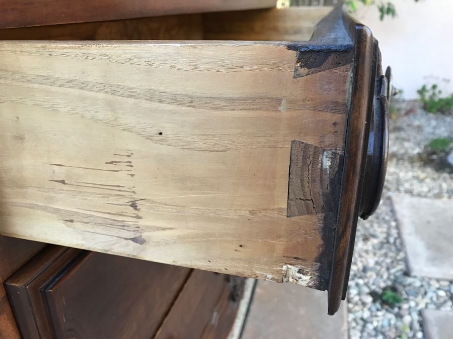 JUST ADDED - STUNNING Antique 19th Century Piedmont Baroque Style Dresser Chest Of Drawers With Distinctive Carved Piedmont Designs And Black Marble Top [Photo 16]