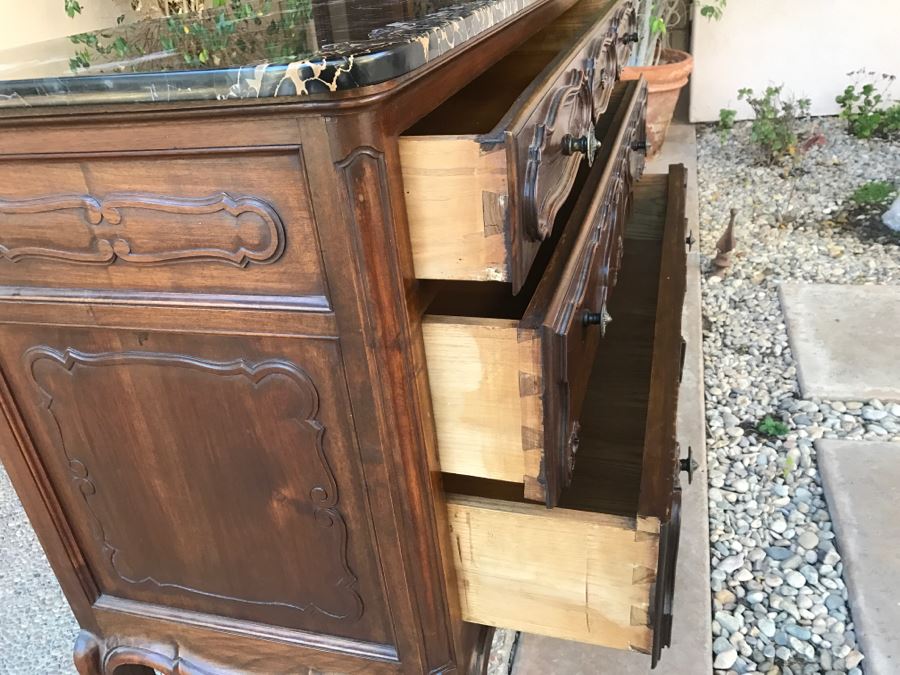 JUST ADDED - STUNNING Antique 19th Century Piedmont Baroque Style Dresser Chest Of Drawers With Distinctive Carved Piedmont Designs And Black Marble Top [Photo 19]