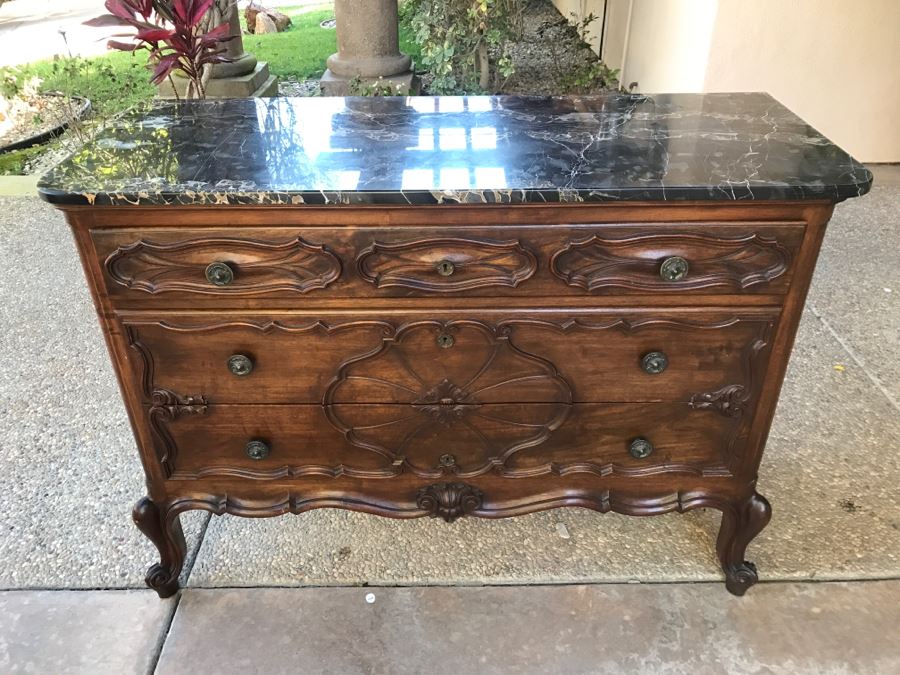 JUST ADDED - STUNNING Antique 19th Century Piedmont Baroque Style Dresser Chest Of Drawers With Distinctive Carved Piedmont Designs And Black Marble Top [Photo 3]