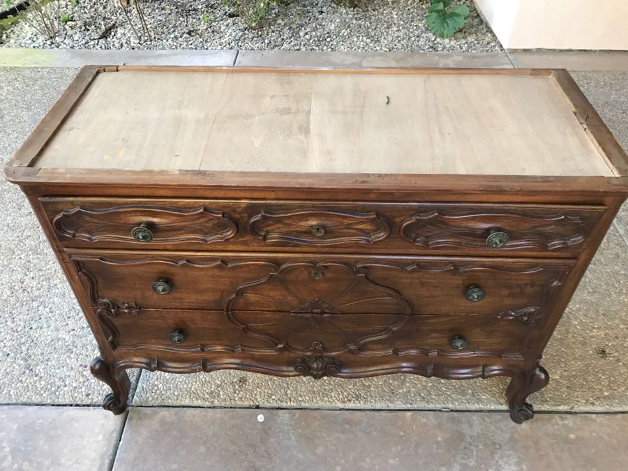 JUST ADDED - STUNNING Antique 19th Century Piedmont Baroque Style Dresser Chest Of Drawers With Distinctive Carved Piedmont Designs And Black Marble Top [Photo 27]