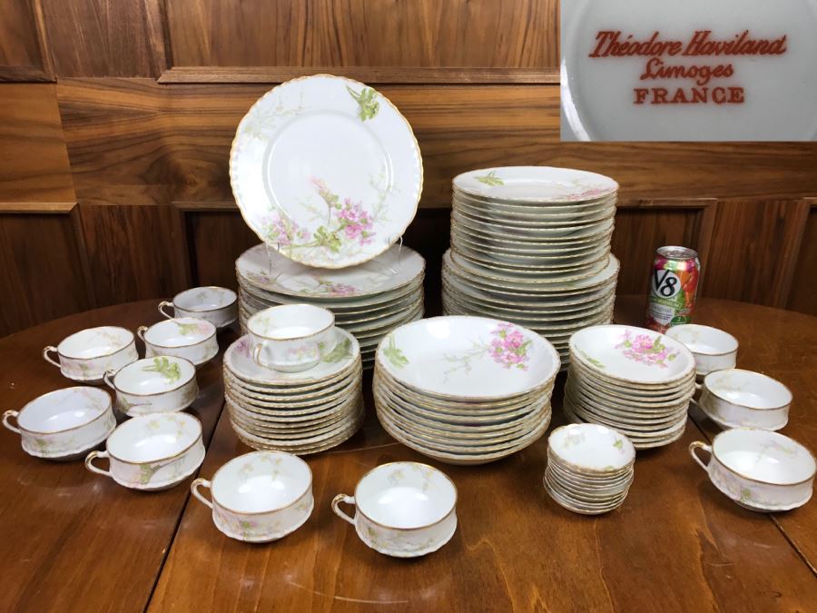 JUST ADDED - Theodore Haviland Limoges France China Set Apx Service For 12 - See All Photos