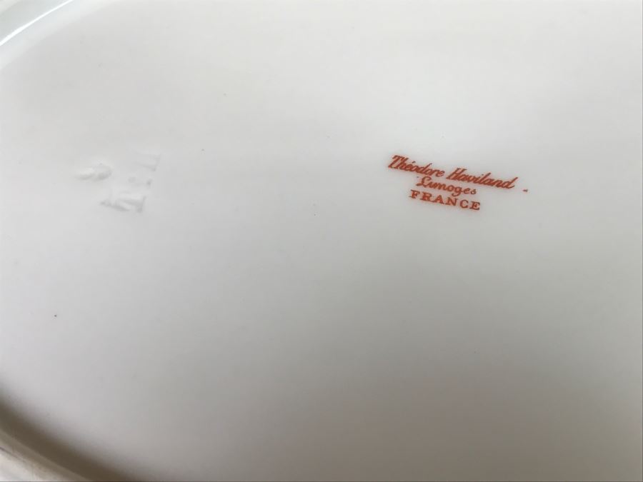 JUST ADDED - Theodore Haviland Limoges France China Gravy Boat With Attached Underplate And Large Serving Bowl Gold Trim [Photo 11]