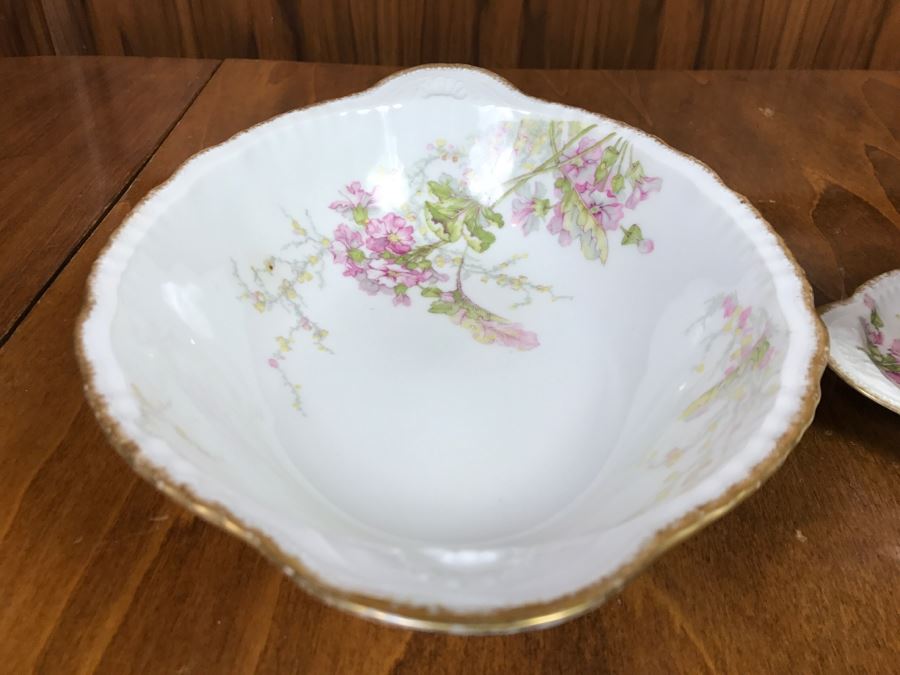 JUST ADDED - Theodore Haviland Limoges France China Gravy Boat With Attached Underplate And Large Serving Bowl Gold Trim [Photo 5]