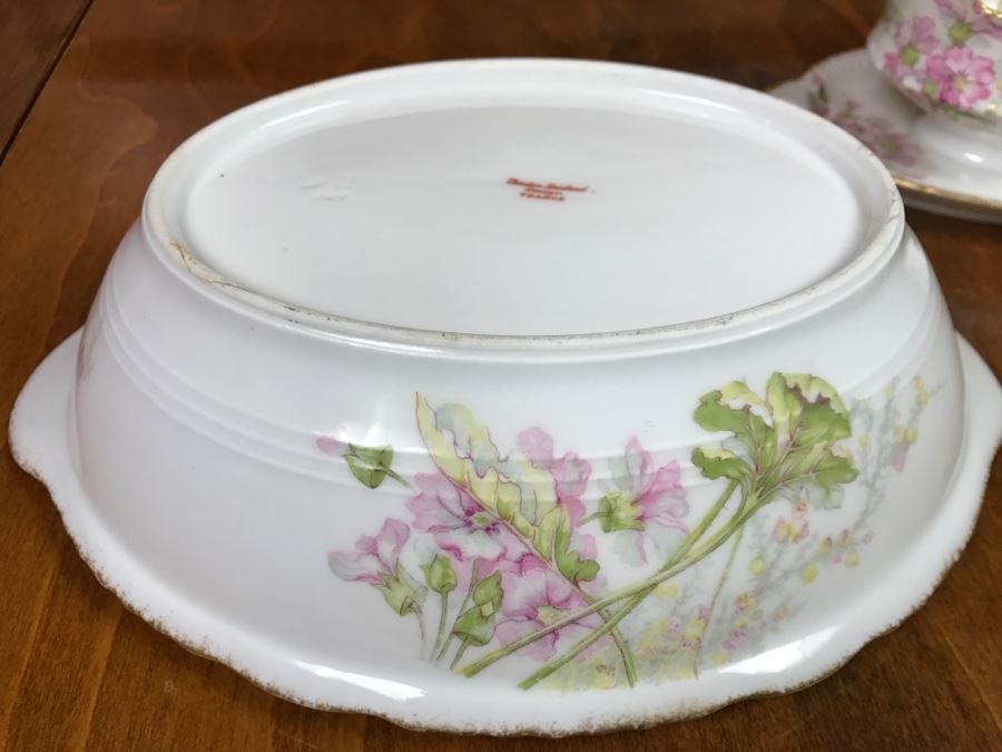 JUST ADDED - Theodore Haviland Limoges France China Gravy Boat With Attached Underplate And Large Serving Bowl Gold Trim [Photo 10]