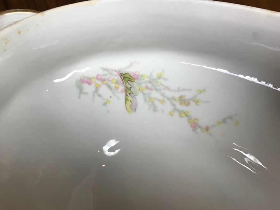 JUST ADDED - Theodore Haviland Limoges France China Soup Tureen Gold Trim [Photo 13]