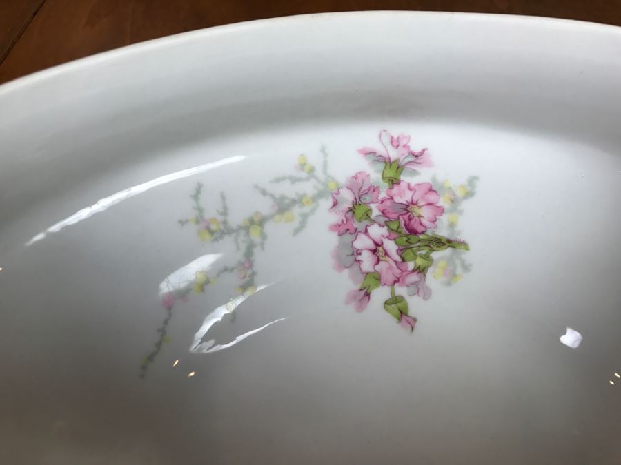 JUST ADDED - Theodore Haviland Limoges France China Soup Tureen Gold Trim [Photo 12]