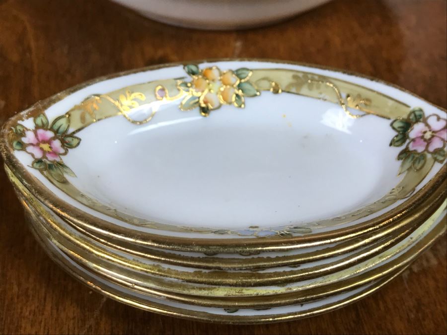 JUST ADDED - Vintage Hand Painted NIPPON Japan China Bowls [Photo 21]