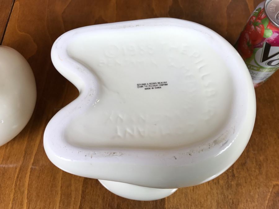 JUST ADDED - Vintage 1988 Pillsbury Dough [Photo 5]