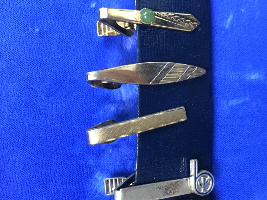 JUST ADDED - Vintage Men's Cufflink Box With Various Tie Clips, Cufflinks, Rosary Necklace, Pins, Watch, Gold Tooth And Various Items Photographed - See All Photos [Photo 27]