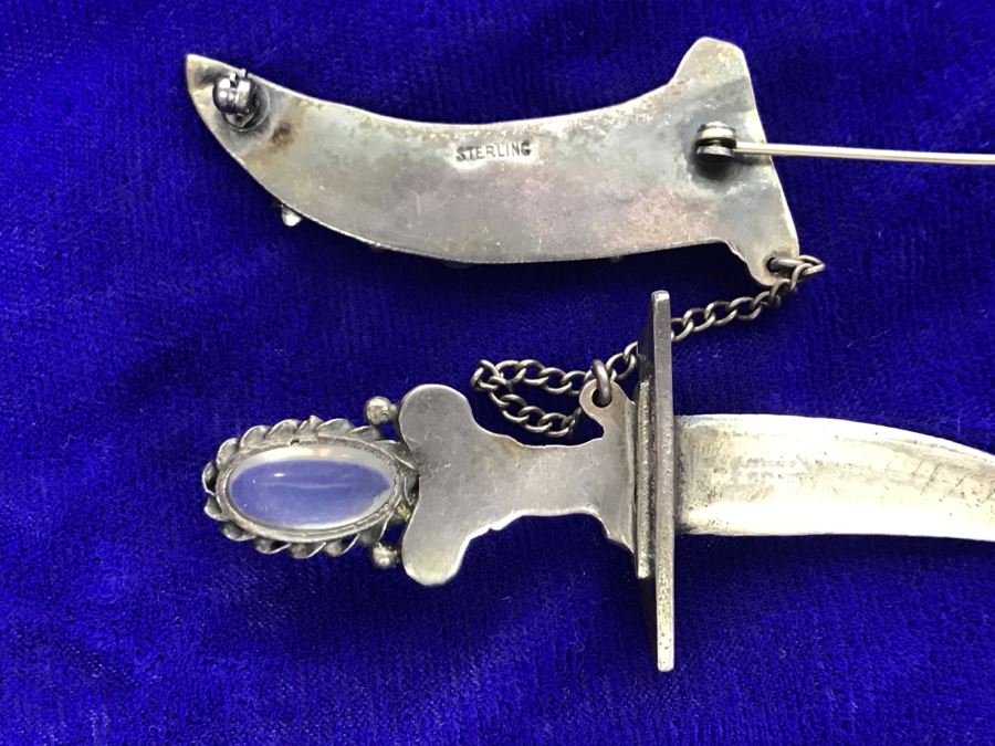 JUST ADDED - Stunning Vintage Repousse Sterling Silver Brooch Pin Dagger With Sheather And Possible Moonstone (Not Tested) 28.3g [Photo 16]