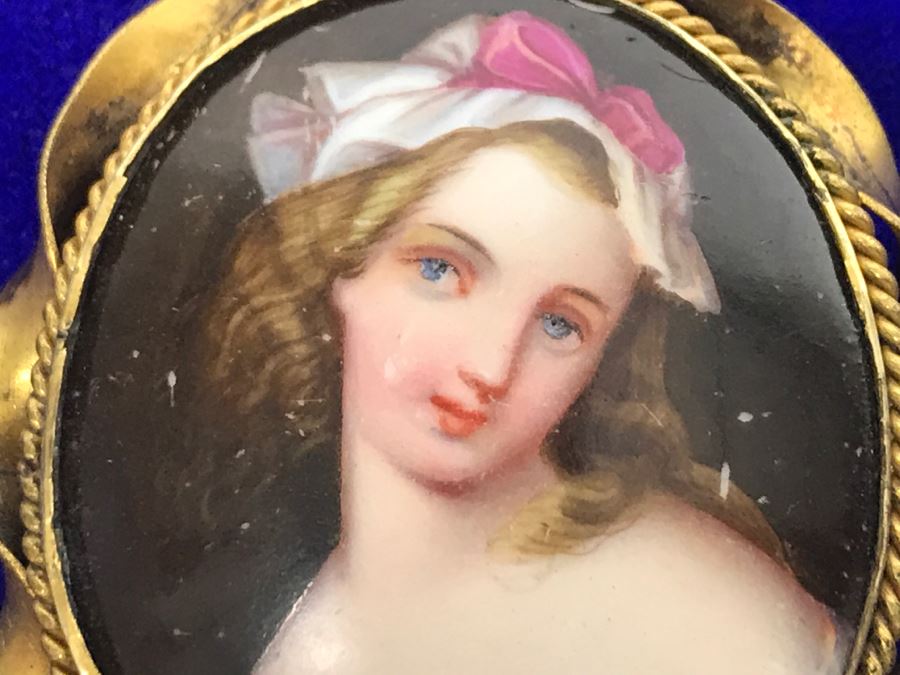 JUST ADDED - Vintage Handpainted Porcelain Brooch Pin And Vintage UNION Pocket Watch Chain [Photo 4]