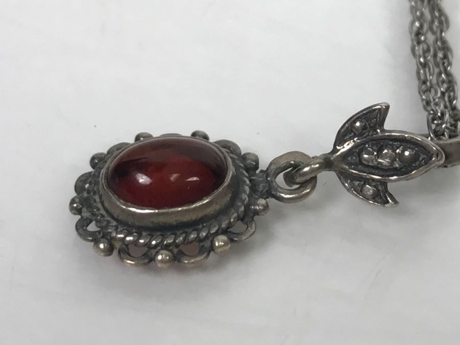 JUST ADDED - Sterling Silver Necklace With Sterling Pendant And Red Stone 3.1g [Photo 5]