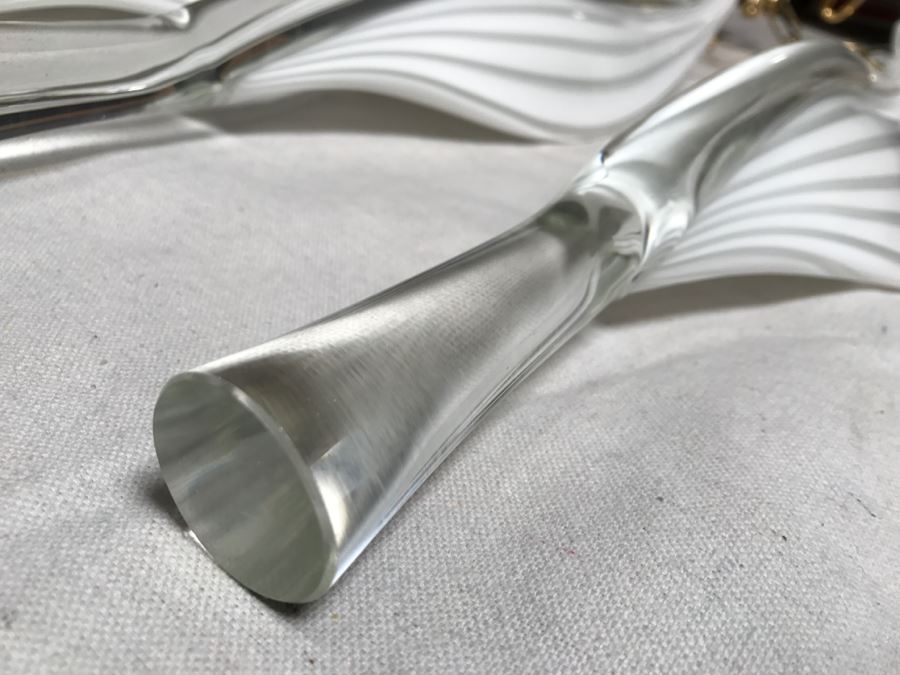 JUST ADDED - Stunning Chandelier With (5) Hand Blown Glass Flower Petals Gold Plated Light Fixture Retailed For $2,000 [Photo 22]