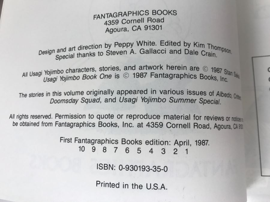Signed First Fantagraphics Books Edition 1987 USAGI YOJIMBO Book One By Stan Sakai Signed With Hand Illustration [Photo 11]