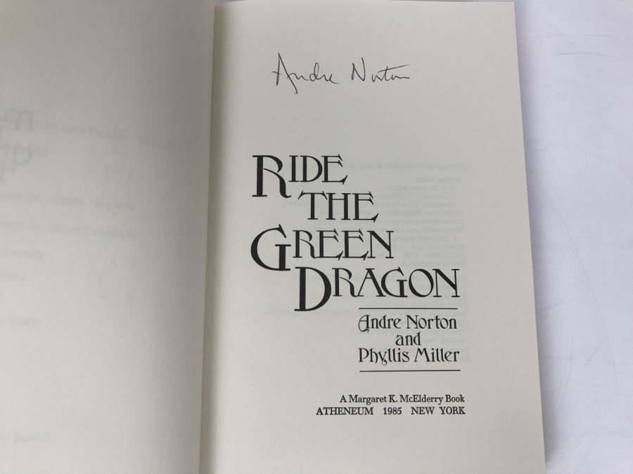 Signed First Edition 1985 Hardcover Book Ride The Green Dragon By Andre Norton And Phyllis Miller (Signed By Andre Norton) [Photo 5]