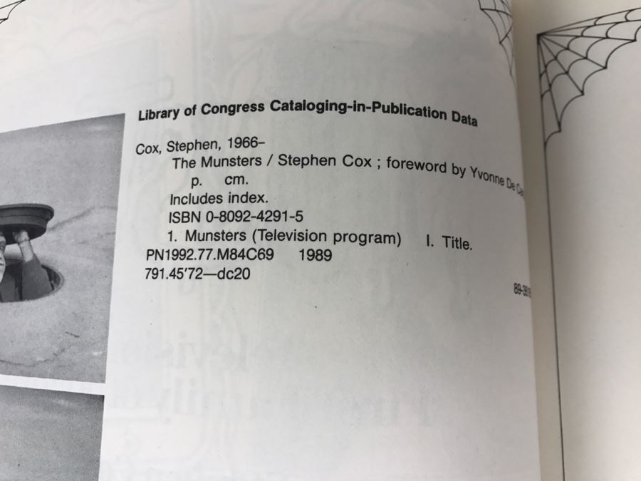 Vintage 1989 Book The Munsters Television's First Family Of Fright By Stephen Cox [Photo 7]