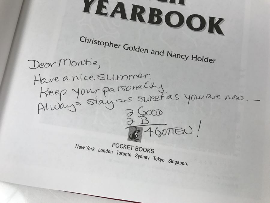 First Pocket Books Hardcover Printing 1999 Buffy The Vampire Slayer Sunnydale High Yearbook By Christopher Golden And Nancy Holder (Signed By Mystery Person) [Photo 6]