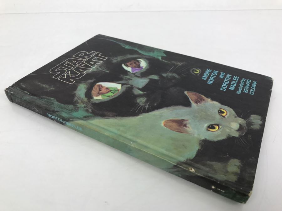 Signed Hardcover Book STAR KA'AT By Andre Norton And Dorothy Madlee (Signed By Andre Norton) [Photo 3]