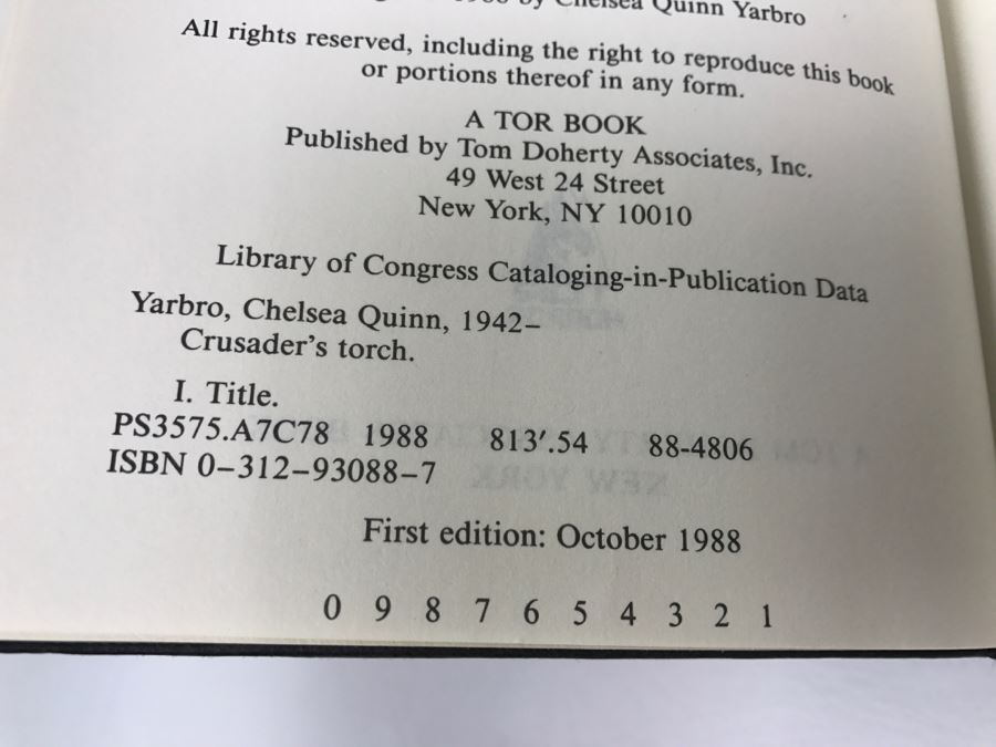 Signed First Edition Hardcover Book Crusader's Torch By Chelsea Quinn Yarbro [Photo 9]