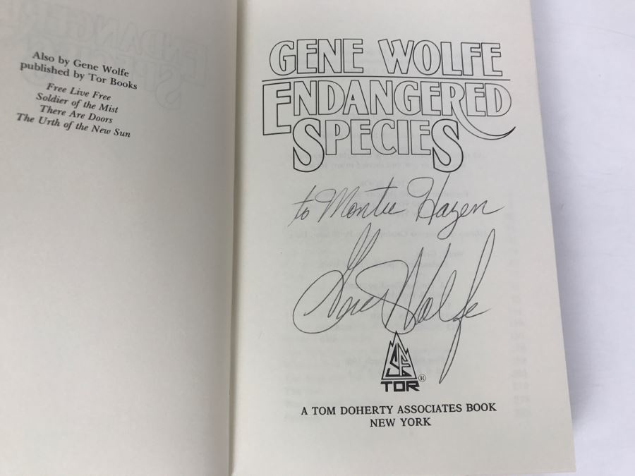 Signed First Edition 1989 Hardcover Book Endangered Species By Gene Wolfe [Photo 5]