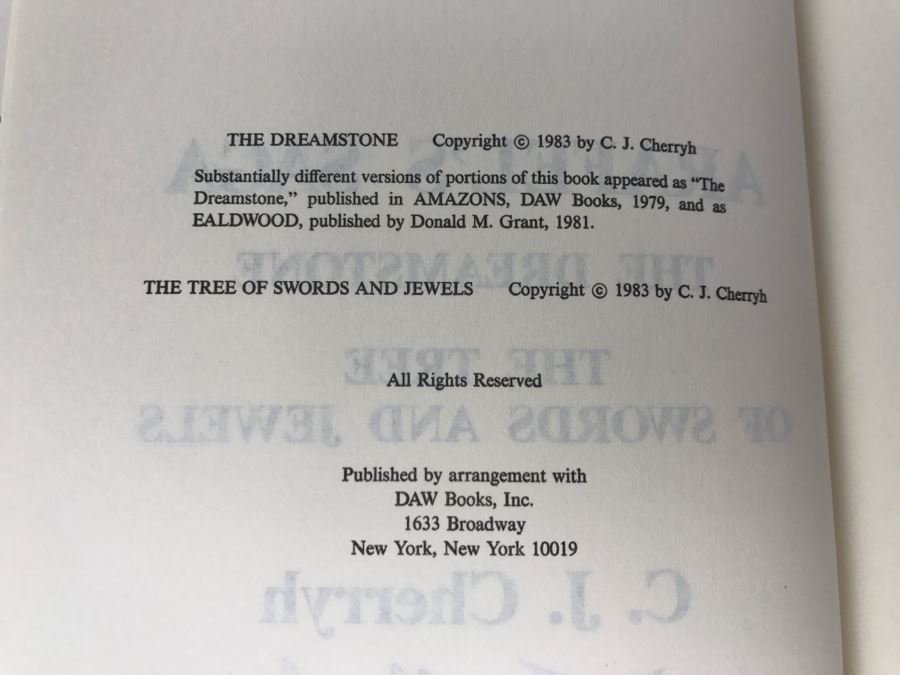 Signed Hardcover Book The Dreamstone By C.J. Cherryh [Photo 9]