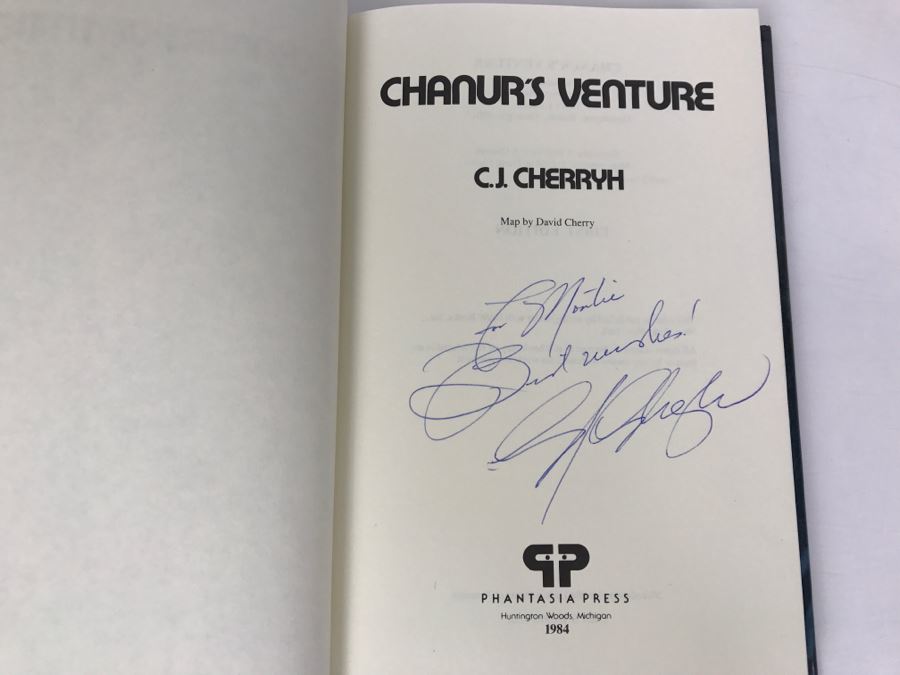 Signed First Edition 1984 Hardcover Book Chanur's Venture By C.J. Cherryh Phantasia Press [Photo 5]