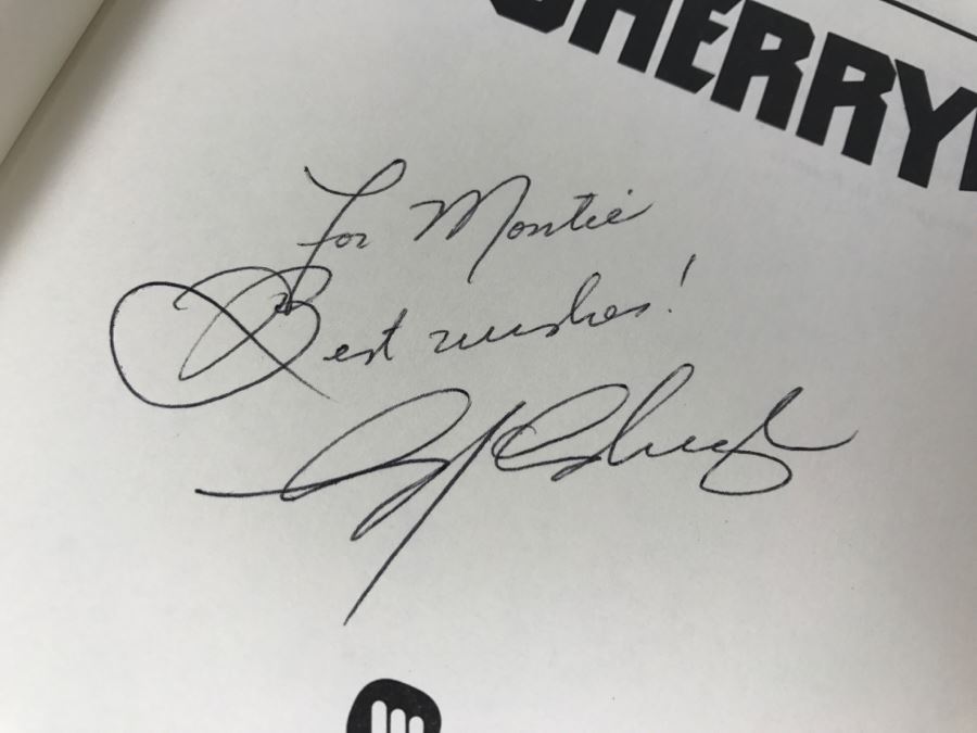 Signed First Printing 1989 Hardcover Book Rimrunners By C.J. Cherryh [Photo 7]