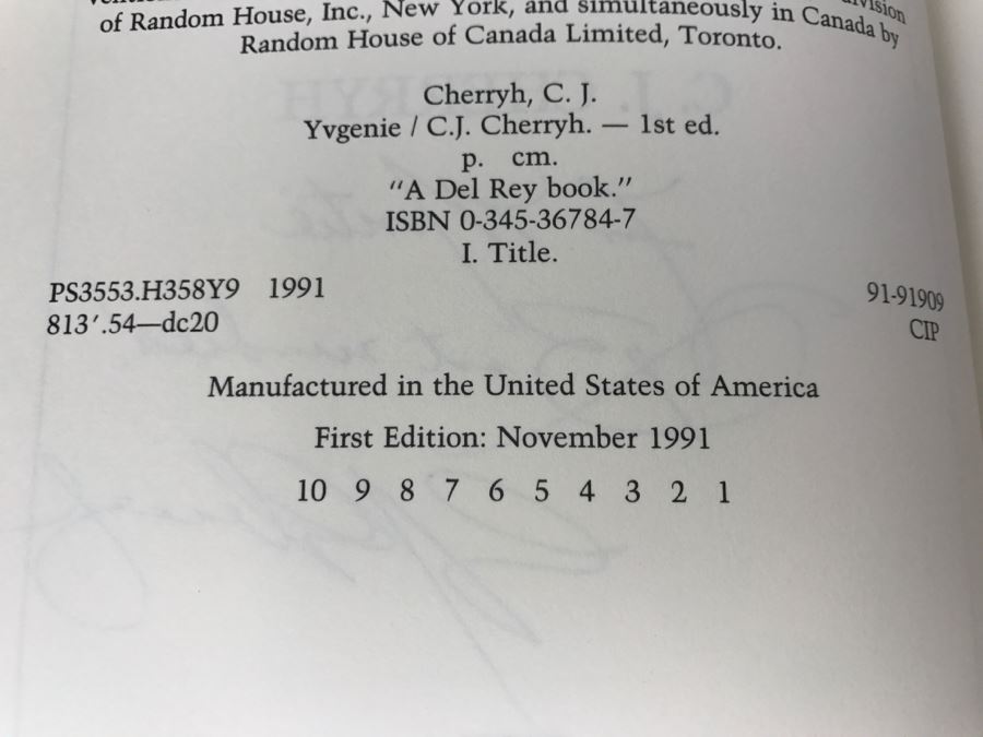 Signed First Edition 1991 Hardcover Book Yvgenie By C.J. Cherryh [Photo 10]
