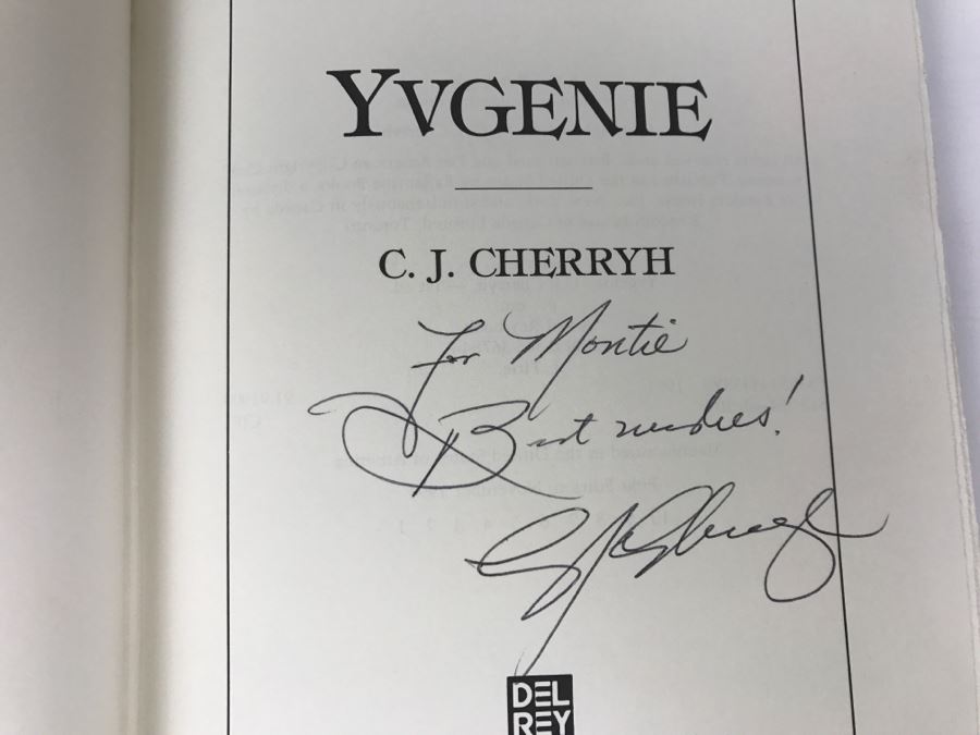 Signed First Edition 1991 Hardcover Book Yvgenie By C.J. Cherryh [Photo 6]