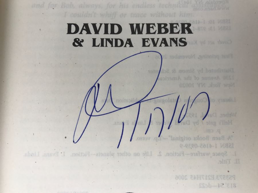 Signed First Printing Hardcover Book Hell's Gate By David Weber And Linda Evans (Signed By David Weber) [Photo 6]