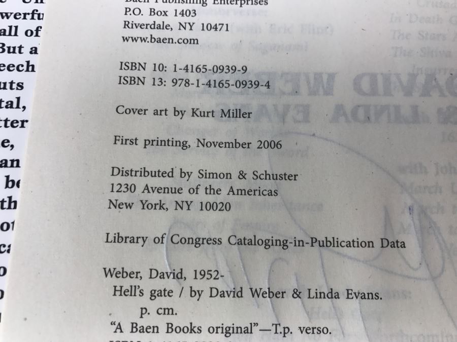 Signed First Printing Hardcover Book Hell's Gate By David Weber And Linda Evans (Signed By David Weber) [Photo 8]